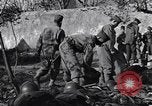 Immagine di Ispezione dell'equipaggiamento Prata Italia, 1944, secondo 58 filmato di repertorio 65675029156