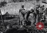 Immagine di Ispezione dell'equipaggiamento Prata Italia, 1944, secondo 59 filmato di repertorio 65675029156