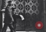 Immagine di Venditori ambulanti Frattamaggiore Italia, 1944, secondo 6 filmato di repertorio 65675029157