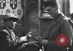 Immagine di Venditori ambulanti Frattamaggiore Italia, 1944, secondo 21 filmato di repertorio 65675029157