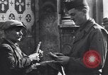 Immagine di Venditori ambulanti Frattamaggiore Italia, 1944, secondo 24 filmato di repertorio 65675029157