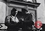 Immagine di Venditori ambulanti Frattamaggiore Italia, 1944, secondo 49 filmato di repertorio 65675029157
