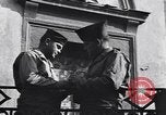 Immagine di Venditori ambulanti Frattamaggiore Italia, 1944, secondo 53 filmato di repertorio 65675029157