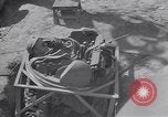 Immagine di Macchina antenna gun training United States USA, 1943, secondo 22 filmato di repertorio 65675029163