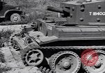 Standbild tank Vergleichstests Zweiten Weltkrieg Aberdeen Maryland USA, 1944, aus Sekunde 6 historischem Filmmaterial Videoclip 65675029165