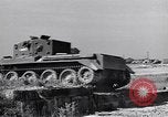 Standbild tank Vergleichstests Zweiten Weltkrieg Aberdeen Maryland USA, 1944, aus Sekunde 49 historischem Filmmaterial Videoclip 65675029165
