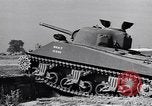 Standbild tank Vergleichstests Zweiten Weltkrieg Aberdeen Maryland USA, 1944, aus Sekunde 55 historischem Filmmaterial Videoclip 65675029165