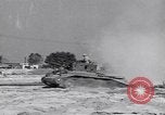 Standbild tank Vergleich Tests Aberdeen Maryland USA, 1944, aus Sekunde 3 historischem Filmmaterial Videoclip 65675029166
