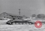 Standbild tank Vergleich Tests Aberdeen Maryland USA, 1944, aus Sekunde 5 historischem Filmmaterial Videoclip 65675029166