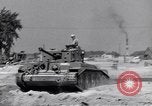 Standbild tank Vergleich Tests Aberdeen Maryland USA, 1944, aus Sekunde 9 historischem Filmmaterial Videoclip 65675029166