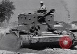 Standbild tank Vergleich Tests Aberdeen Maryland USA, 1944, aus Sekunde 11 historischem Filmmaterial Videoclip 65675029166