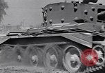 Standbild tank Vergleich Tests Aberdeen Maryland USA, 1944, aus Sekunde 12 historischem Filmmaterial Videoclip 65675029166