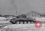 Standbild tank Vergleich Tests Aberdeen Maryland USA, 1944, aus Sekunde 18 historischem Filmmaterial Videoclip 65675029166