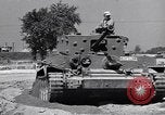 Standbild tank Vergleich Tests Aberdeen Maryland USA, 1944, aus Sekunde 27 historischem Filmmaterial Videoclip 65675029166