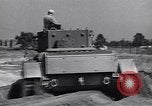 Standbild tank Vergleich Tests Aberdeen Maryland USA, 1944, aus Sekunde 35 historischem Filmmaterial Videoclip 65675029166