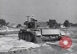 Standbild tank Vergleich Tests Aberdeen Maryland USA, 1944, aus Sekunde 39 historischem Filmmaterial Videoclip 65675029166