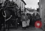 Immagine di Il corteo funebre Alife Italia, 1943, secondo 14 filmato di repertorio 65675029174