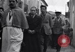 Immagine di Il corteo funebre Alife Italia, 1943, secondo 24 filmato di repertorio 65675029174
