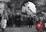 Immagine di Il corteo funebre Alife Italia, 1943, secondo 41 filmato di repertorio 65675029174