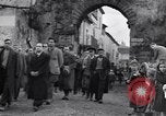 Immagine di Il corteo funebre Alife Italia, 1943, secondo 43 filmato di repertorio 65675029174