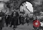 Immagine di Il corteo funebre Alife Italia, 1943, secondo 47 filmato di repertorio 65675029174