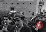 Immagine di Il corteo funebre Alife Italia, 1943, secondo 57 filmato di repertorio 65675029174