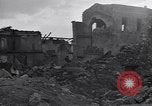 Standbild Chor Prozession Alife Italien, 1943, aus Sekunde 28 historischem Filmmaterial Videoclip 65675029175