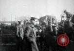 Standbild 102 amerikanische Infanterie Köche Vailly Frankreich, 1918, aus Sekunde 8 historischem Filmmaterial Videoclip 65675029176