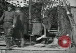 Standbild 102 amerikanische Infanterie Köche Vailly Frankreich, 1918, aus Sekunde 50 historischem Filmmaterial Videoclip 65675029176