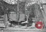 Standbild 102 amerikanische Infanterie Köche Vailly Frankreich, 1918, aus Sekunde 54 historischem Filmmaterial Videoclip 65675029176
