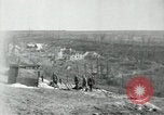 Standbild shell-pocked Landschaft Chamin des Dames Frankreich, 1918, aus Sekunde 19 historischem Filmmaterial Videoclip 65675029177