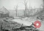 Standbild shell-pocked Landschaft Chamin des Dames Frankreich, 1918, aus Sekunde 61 historischem Filmmaterial Videoclip 65675029177