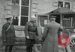 Standbild American General Pershing Couvrelles Frankreich, 1918, aus Sekunde 7 historischem Filmmaterial Videoclip 65675029182