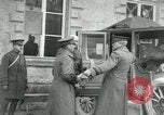 Standbild American General Pershing Couvrelles Frankreich, 1918, aus Sekunde 18 historischem Filmmaterial Videoclip 65675029182