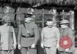 Standbild American General Pershing Couvrelles Frankreich, 1918, aus Sekunde 33 historischem Filmmaterial Videoclip 65675029182