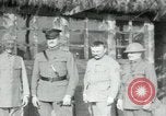 Standbild American General Pershing Couvrelles Frankreich, 1918, aus Sekunde 37 historischem Filmmaterial Videoclip 65675029182