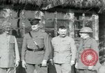 Standbild American General Pershing Couvrelles Frankreich, 1918, aus Sekunde 39 historischem Filmmaterial Videoclip 65675029182