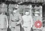 Standbild American General Pershing Couvrelles Frankreich, 1918, aus Sekunde 40 historischem Filmmaterial Videoclip 65675029182