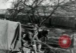 Standbild Fracht entladen Vailly Frankreich, 1918, aus Sekunde 13 historischem Filmmaterial Videoclip 65675029183