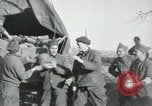 Standbild Fracht entladen Vailly Frankreich, 1918, aus Sekunde 41 historischem Filmmaterial Videoclip 65675029183