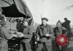 Standbild Fracht entladen Vailly Frankreich, 1918, aus Sekunde 46 historischem Filmmaterial Videoclip 65675029183