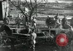 Standbild Fracht entladen Vailly Frankreich, 1918, aus Sekunde 62 historischem Filmmaterial Videoclip 65675029183