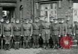 Immagine di Il francese ufficiali militari Francia, 1918, secondo 16 filmato di repertorio 65675029185