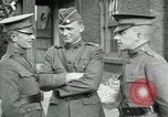 Immagine di Il francese ufficiali militari Francia, 1918, secondo 21 filmato di repertorio 65675029185