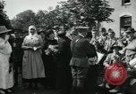 Image American Red Cross travailleurs Dartford Kent, 1918, de la seconde 27 séquences d'archives historiques vidéo 65675029197