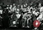 Image American Red Cross travailleurs Dartford Kent, 1918, de la seconde 50 séquences d'archives historiques vidéo 65675029197