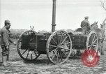 Immagine di A cavallo il campo mobile cucina Francia, 1918, secondo 1 filmato di repertorio 65675029211