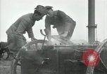 Immagine di A cavallo il campo mobile cucina Francia, 1918, secondo 39 filmato di repertorio 65675029211