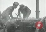Immagine di A cavallo il campo mobile cucina Francia, 1918, secondo 43 filmato di repertorio 65675029211