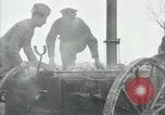 Immagine di A cavallo il campo mobile cucina Francia, 1918, secondo 49 filmato di repertorio 65675029211